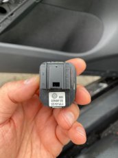 Ovládání zpětných zrcátek 3C8959565A - 2