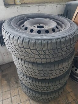 215/65r16C Trafic,Primastar ,Opel - 2