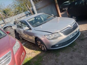 Prodám náhradní díly Škoda Superb 2013 B6 (2008–2015) - 2
