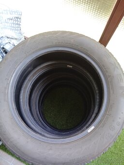 Prodám 4x zimní pneu Nexen 205/60 R16 - 2