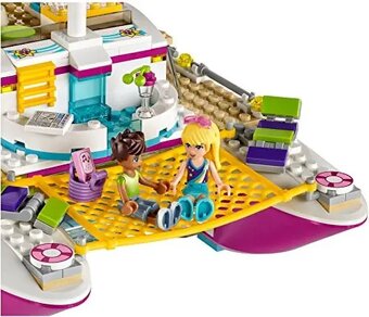 LEGO Friends Sunshine Catamaran 41317 - 2