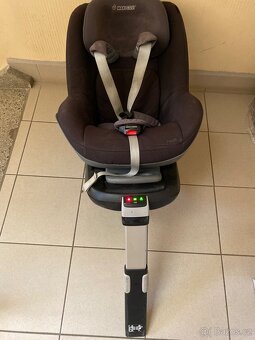 Maxi-Cosi Pearl, základna s Isofix (FamilyFix) s podpůrnou n - 2