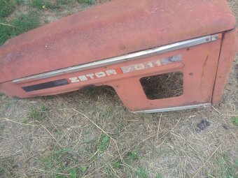 Kapota zetor - 2