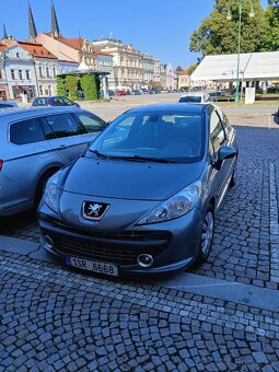 Peugeot 207 - 2