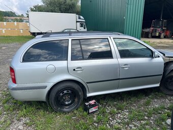 Levně Díly Škoda Octavia I - 2