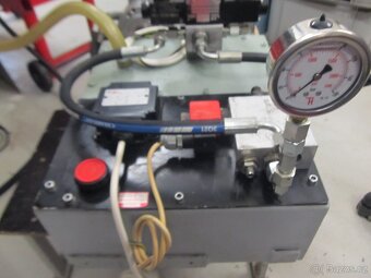 Upínací hydraulika k CNC soustruhu (BK-1036) - 2
