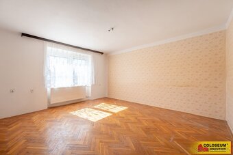 Brod nad Dyjí, RD 6+1, rekonstrukce, solární panely, garáž,  - 2