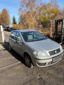Fiat Punto cely vůz po dílech - 2