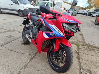 Honda CBR 650 RA - 2