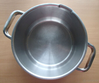 Kvalitní nerezové hrnce a nerez profi otvírač - 2