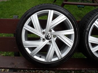 Originál Alu Kola +Zimní Pneu VW Golf 8, 225/40/18 5X112 - 2
