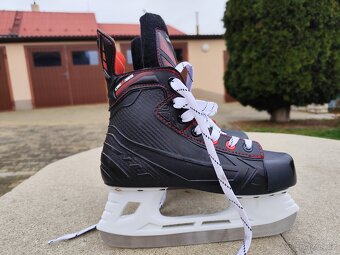 Lední chlapecké brusle - 2