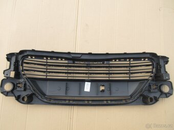 Peugeot 301 přední mřížka 9676946780 - 2