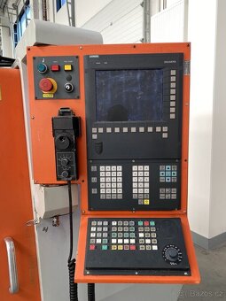 Vertikální obráběcí centrum VOC 1000 - 2