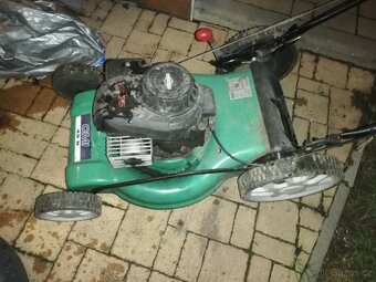 Benzinova sekacka - 2