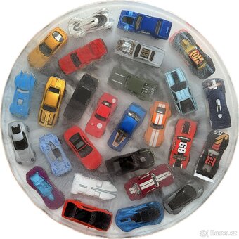 Hotwheels epoxidový stůl 35cm - 2