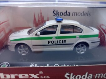 Model Škoda Octavia II POLICIE 1:43 - 2