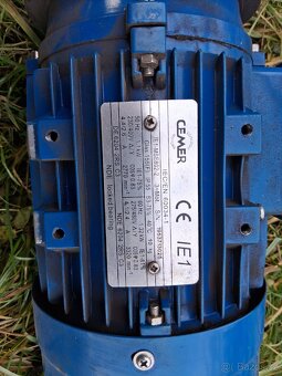Elektromotory s převodovkou - 2