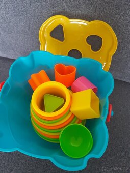 Kyblík s vkládačkou - 2