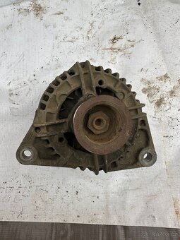 Alternátor BOSCH Iveco EuroCargo ML120 E24 - 2