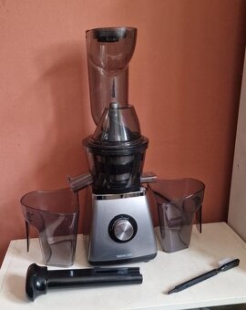 Šnekový odšťavňovač SENCOR Slow Juicer - 2