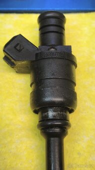 Prodám vstřikovače 06A906031D - 2