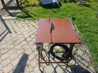 Stolní cirkulárka s elektromotorem MEZ - 2