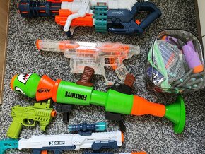 Zbraně Nerf a x-shot - 2