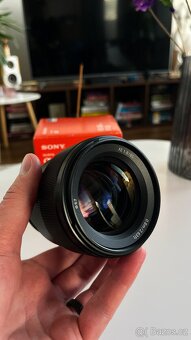 Objektiv Sony FE 85mm f/1.8 - 2