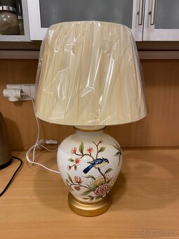 Stolní lampa Orientální krémová keramika. - 2
