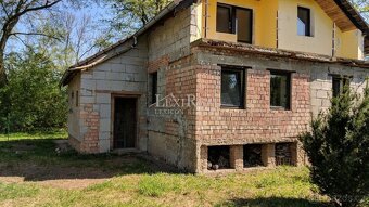 Prodej hrubé stavby domu 5+1, 140 m2 s pozemkem 954 m2, Kyšk - 2