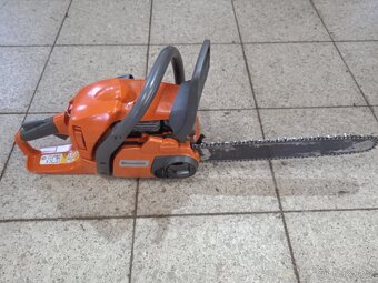 Motorová pila Husqvarna - 2