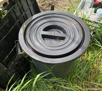 Plastový sud 120 l – vhodný na jíchu - 2