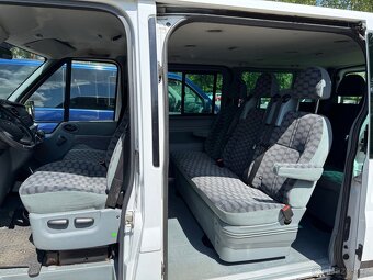 Ford transit TOURNEO-9 míst-2,2Tdci-85kw.r.v.2011 - 2