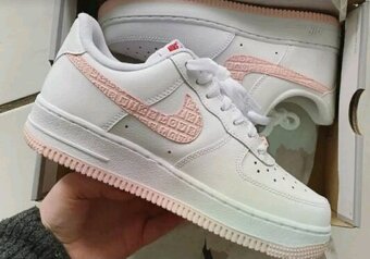 Nike Air Force - 2