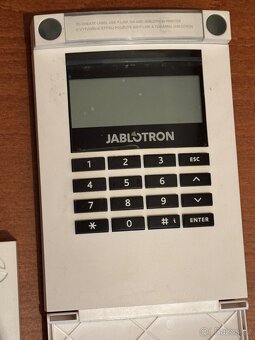 Jablotron JA-103K, JA-154E, JA-110A + další - 2