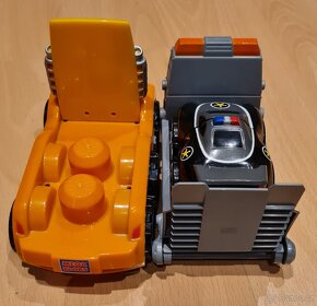 MEGA BLOKS náklaďák s policejním autem - 2