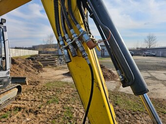 pronajmu otočný bagr Wacker Neuson EZ53 zánovní  stav - 2
