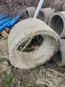 Betonové trubky-zkruže - 2