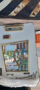 Starý výherní automat - 2