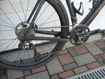 gravel Trek Checkpoint SLR7 2023 na Shimano GRX di2 2x11 - 2