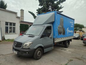 Mercedes Benz Sprinter - 2