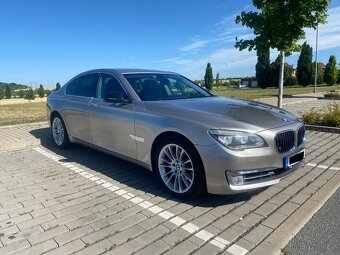 BMW 740D - 2