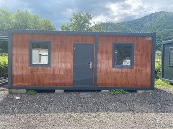 Skladový kontejner rozměr 3x7m s plechovými vraty - 2