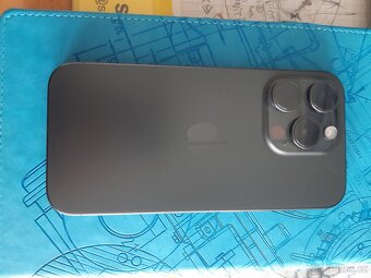 Vyměním Apple iPhone 15 pro 256Gb Black Titanium - 2