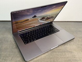MacBook Pro 16'' 2021 / M1 Pro / 16GB / 512GB SSD - DPH - 2