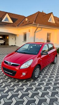HYUNDAI I20  1.2i 57kw - 2