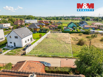 Prodej pozemku k bydlení, 739 m², Libiš, ul. Na Pěšinách - 2