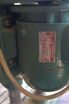 Vrtačka - nástrojářská - 2