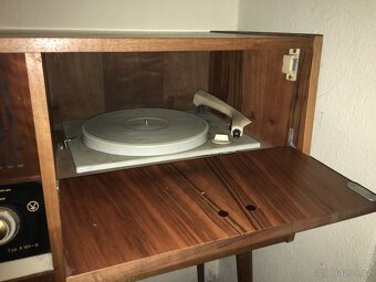 Starožitné rádio, gramofon, komoda, hrací skříňka - 2